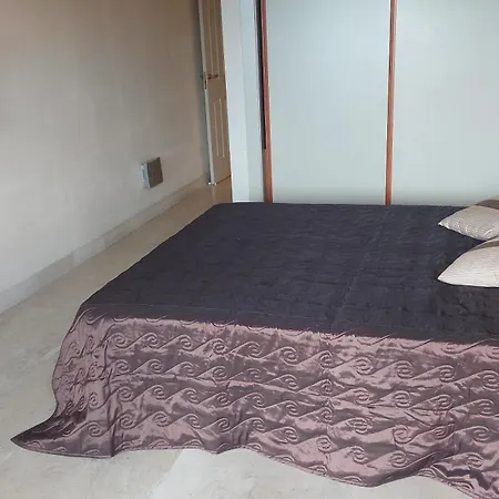 Jardines, Piscina Y Mar * Estepona