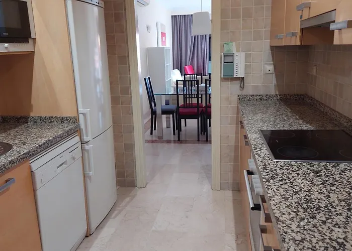 Jardines, Piscina Y Mar Estepona