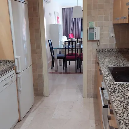 Jardines, Piscina Y Mar Estepona